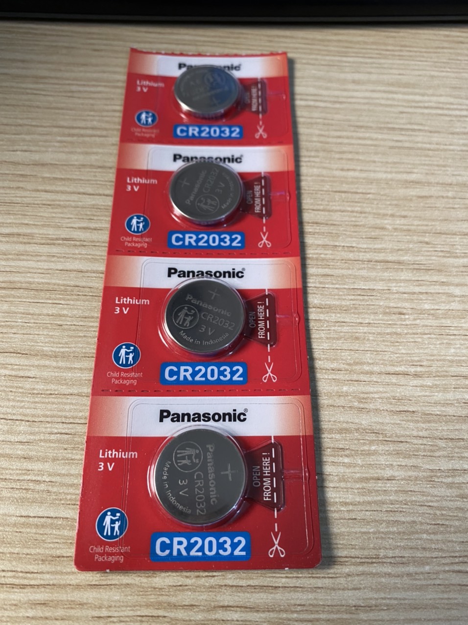 Pin CR2032